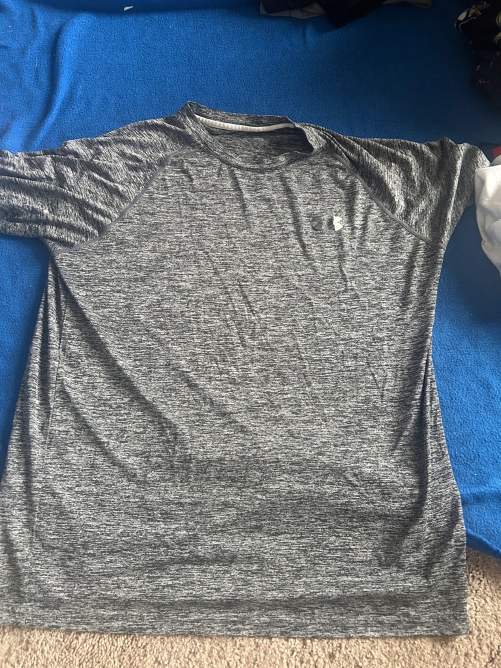 Under Armour Heathered Gray Short Sleeve Athletic Tee